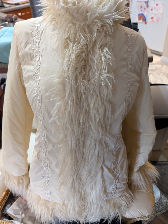 Basic Editions Cream Lightweight Jacket L/G - Picture 3 of 5